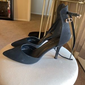 Black pointed heels